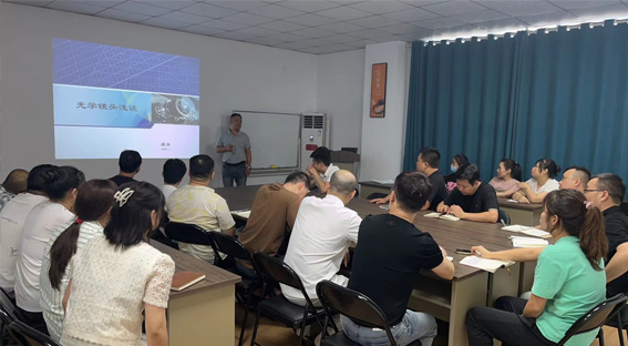 Đào tạo kiến ​​thức chuyên môn về thấu kính quang học - Silk Optical Training Course